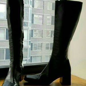 New Chuckles New York Boots